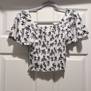 Japna blouse/crop top - size extra small - blue and white floral print